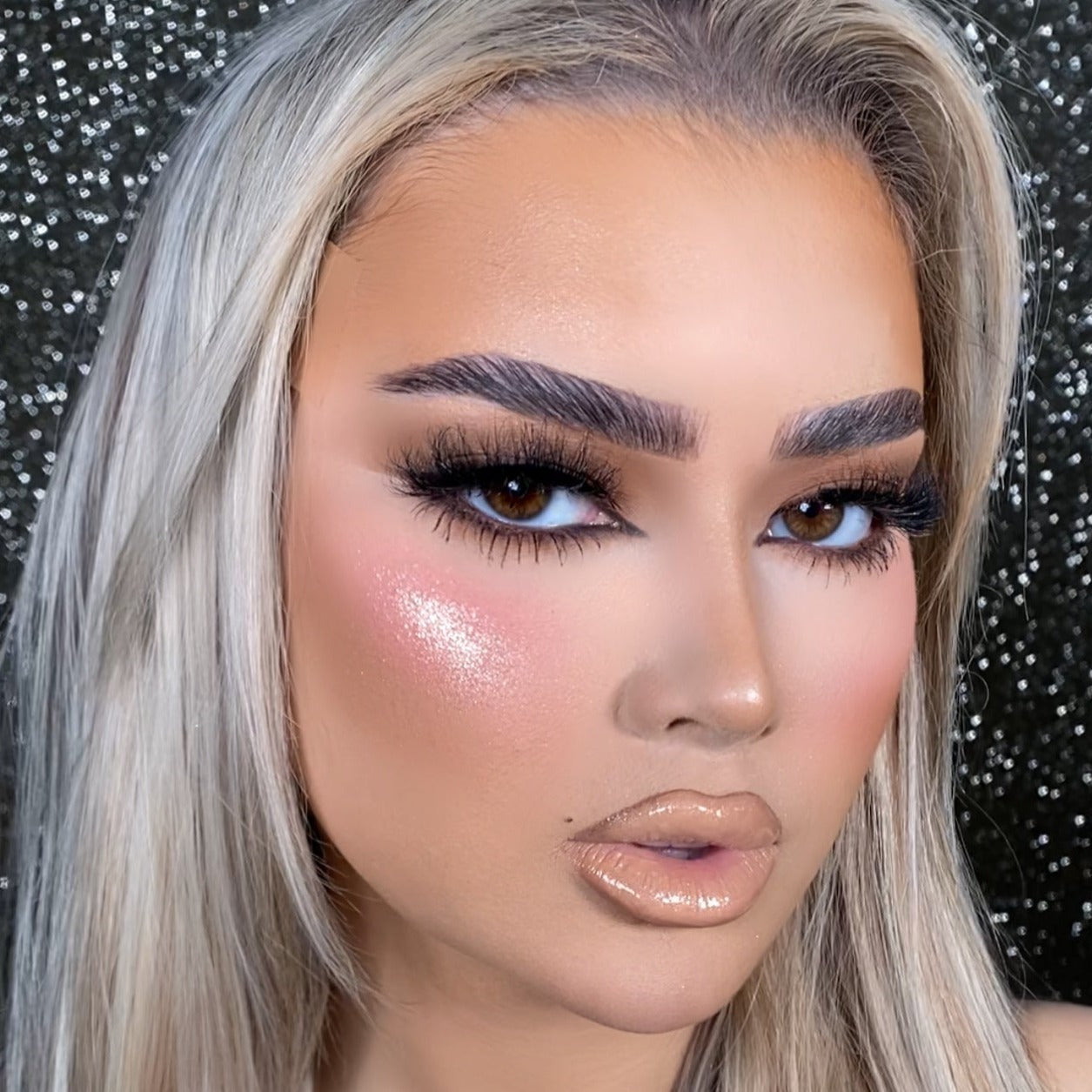 Glow by Chloe x Prima Luxury Mink Lashes #Glimmer