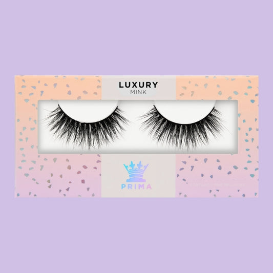PrimaLash #Sis 3D mink lashes in tray – wispy, natural-looking strip lashes with soft curl and subtle volume.