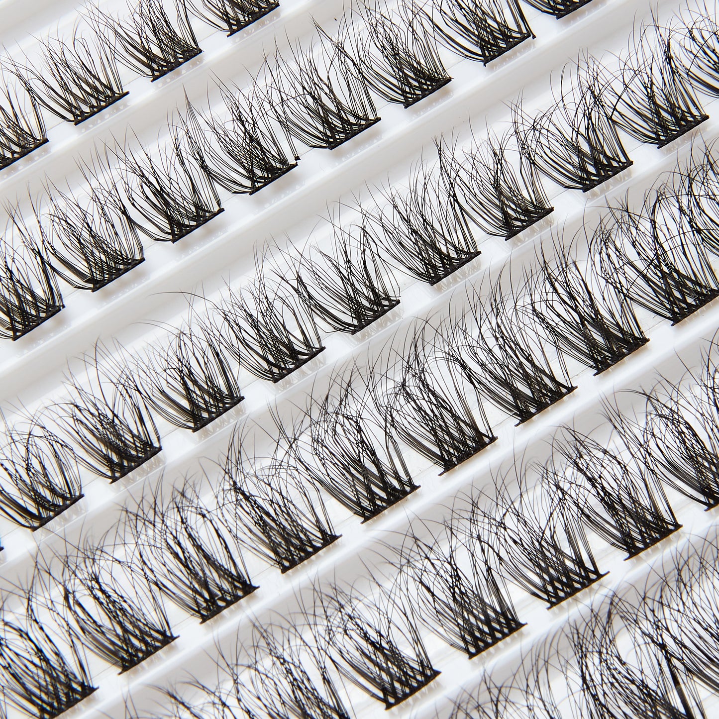 Boujee XL Cluster Lashes close up – Pearl (Natural Style) by PrimaLash