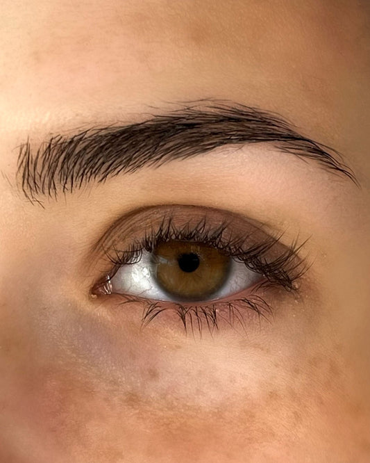 Lash in a Flash: Best Pre-Glued Lashes UK ?